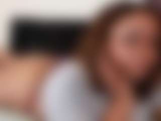 Khaya Parker MILF webcam performer live streaming