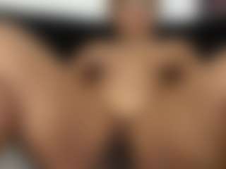 Khaya Parker's Live Sex Cam Show