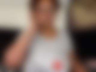 Khaya Parker's Live Sex Cam Show