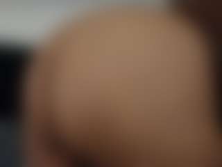 Khaya Parker's Live Sex Cam Show