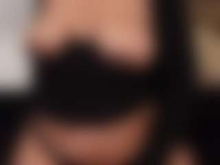 Khaya Parker's Live Sex Cam Show