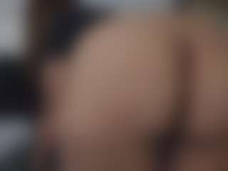 Khaya Parker's Live Sex Cam Show