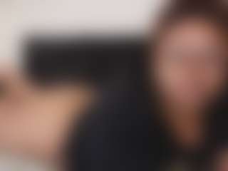 Live cam show with Khaya Parker - Pornstar Young Adult on Milfs Live