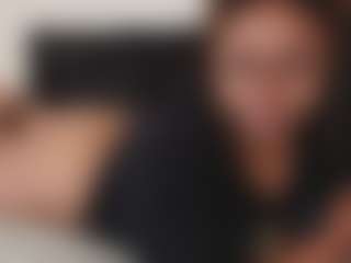 Khaya Parker's Live Sex Cam Show
