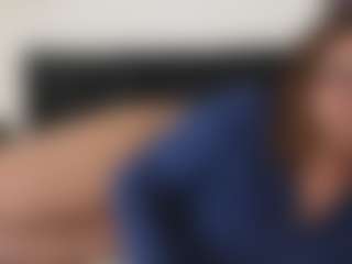 Khaya Parker MILF webcam performer live streaming