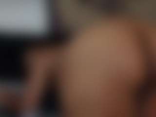 Khaya Parker's Live Sex Cam Show