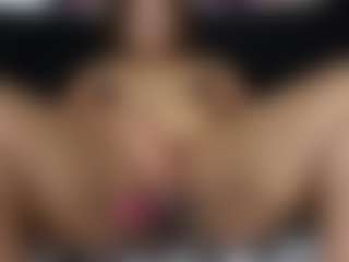 Khaya Parker's Live Sex Cam Show