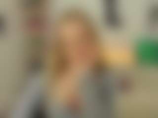Live cam show with NancySTAR - Sporty on CamClone