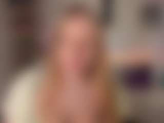 Live cam show with NancySTAR - Body Massage on Dolls Live