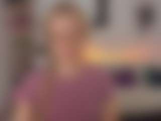 Live cam show with NancySTAR - Sporty on live.xheat.ai
