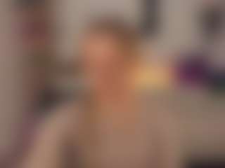 Live cam show with NancySTAR - Sporty on WildCum