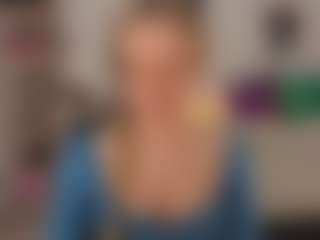 Live cam show with NancySTAR - Joi on madthumbs
