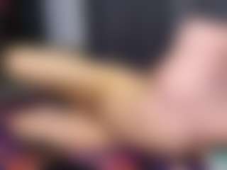 Spettacolo in cam dal vivo con DennisGartmanGay - Uncut su Camsoda