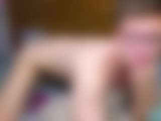 Live cam show with DennisGartmanGay - Handjob on Camming Site
