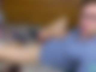 Live cam show with DennisGartmanGay - Pump on Gym Cam Girls