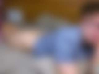 Live cam show with DennisGartmanGay - Tease on Camiplay Live