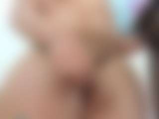ambarbaiolerth's Live Sex Cam Show