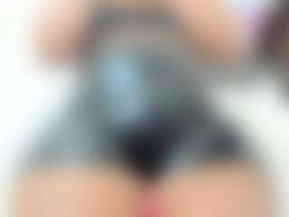 ambarbaiolerth's Live Sex Cam Show