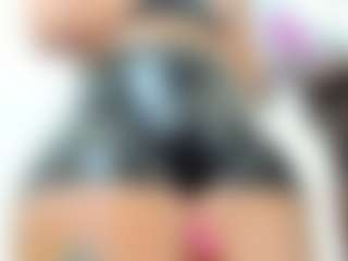Live cam show with ambarbaiolerth - Black Hair on Hubzter Live