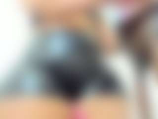 ambarbaiolerth's Live Sex Cam Show