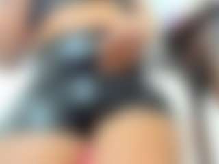 Live cam show with ambarbaiolerth - Chubby on Soda Cam