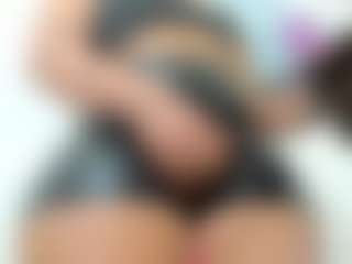 Live cam show with ambarbaiolerth - Chubby on TeamSkeetLive