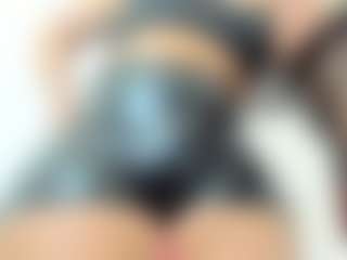 Live cam show with ambarbaiolerth - Black Hair on chickslive.net