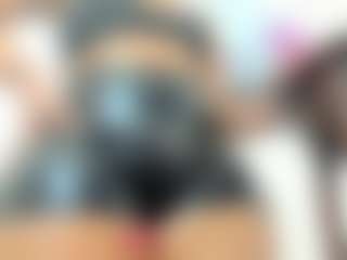 Live cam show with ambarbaiolerth - Black Hair on xplaylive.com