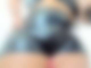 Live cam show with ambarbaiolerth - Chubby on Camsoda