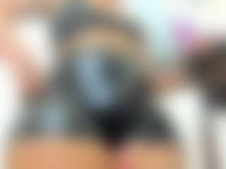 Live cam show with ambarbaiolerth - Black Hair on CamClone