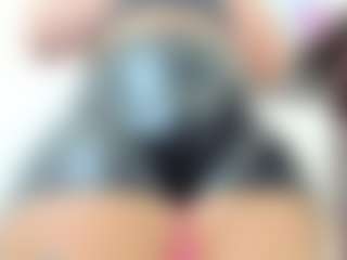 ambarbaiolerth's Live Sex Cam Show