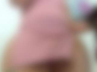 Live cam show with ambarbaiolerth - Brown Eyes on Milfs Live
