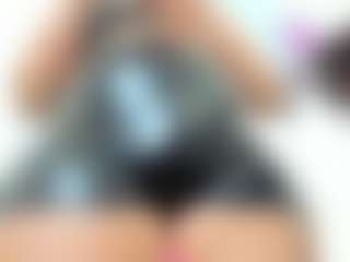 Live cam show with ambarbaiolerth - Black Hair on Camiplay Live