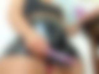 ambarbaiolerth's Live Sex Cam Show