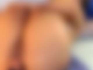 IrisRoss's Live Sex Cam Show