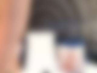 IrisRoss's Live Sex Cam Show