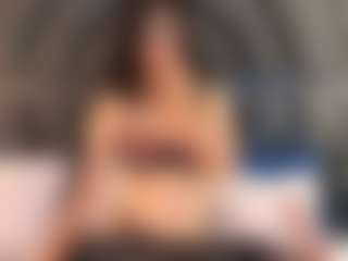 IrisRoss's Live Sex Cam Show