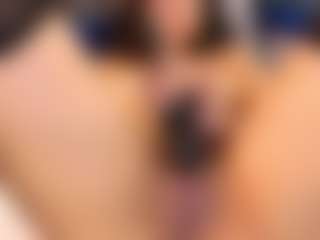 IrisRoss's Live Sex Cam Show