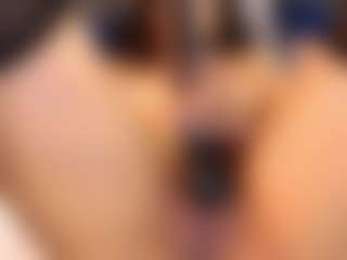 IrisRoss's Live Sex Cam Show