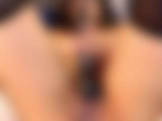 IrisRoss's Live Sex Cam Show