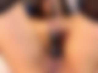 IrisRoss's Live Sex Cam Show