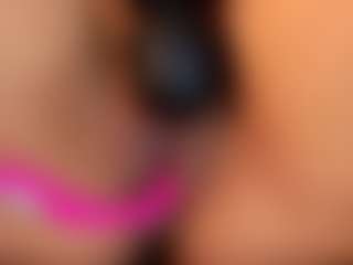 IrisRoss's Live Sex Cam Show