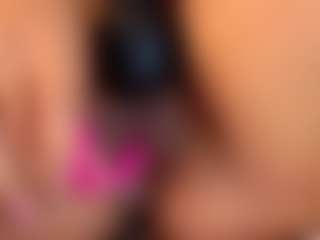 IrisRoss's Live Sex Cam Show