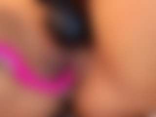 IrisRoss's Live Sex Cam Show