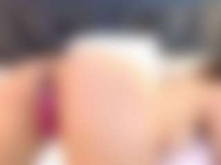 IrisRoss's Live Sex Cam Show