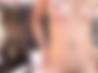 IrisRoss's Live Sex Cam Show