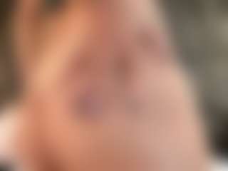 IrisRoss's Live Sex Cam Show