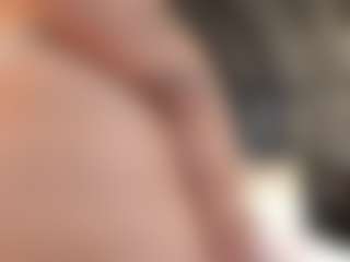 IrisRoss's Live Sex Cam Show