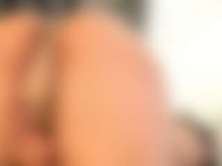 IrisRoss's Live Sex Cam Show
