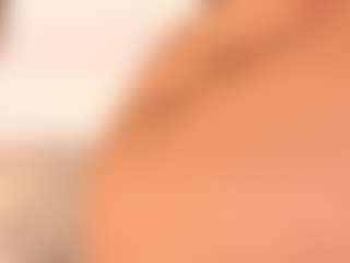 IrisRoss's Live Sex Cam Show